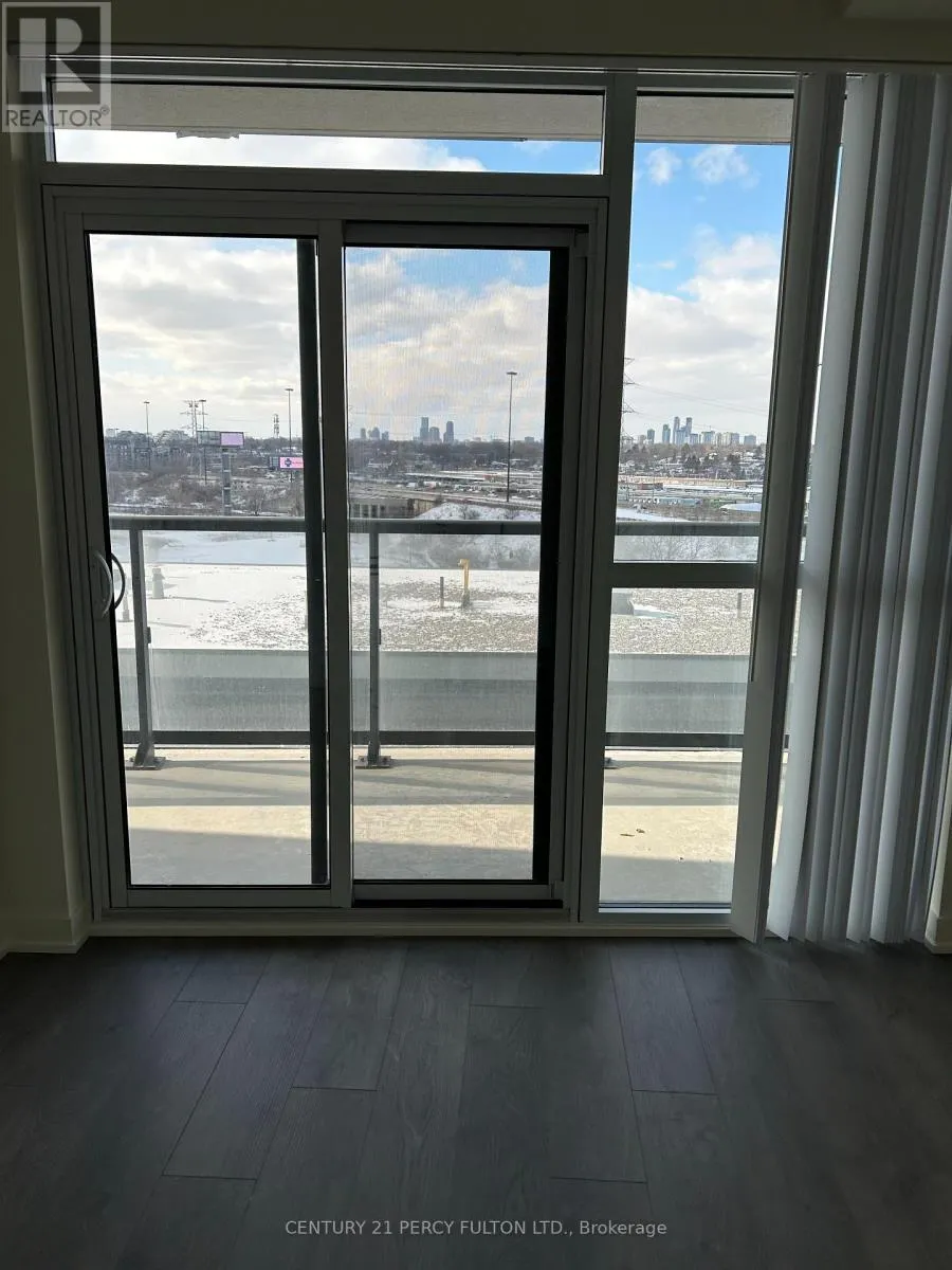 1110 - 38 ANNIE CRAIG DRIVE