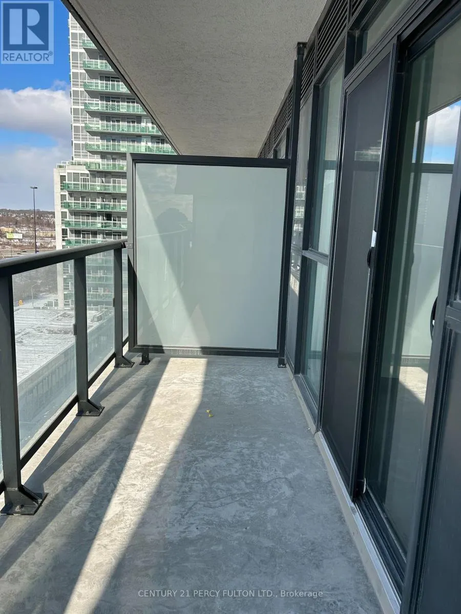 1110 - 38 ANNIE CRAIG DRIVE