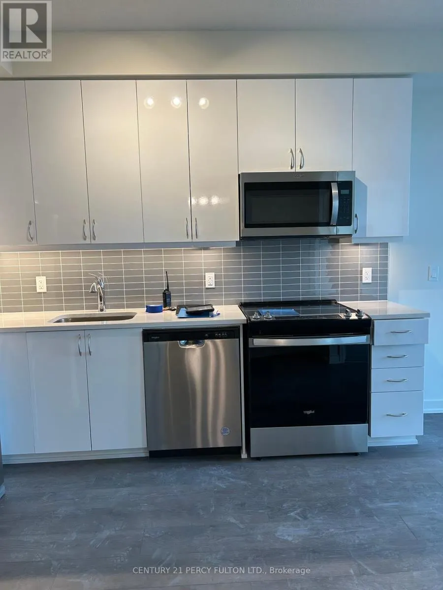 1110 - 38 ANNIE CRAIG DRIVE