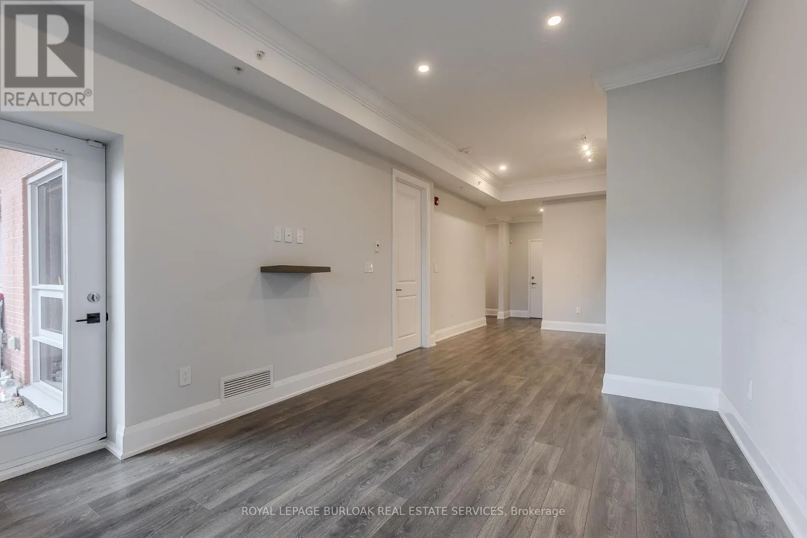 117 - 4040 UPPER MIDDLE ROAD