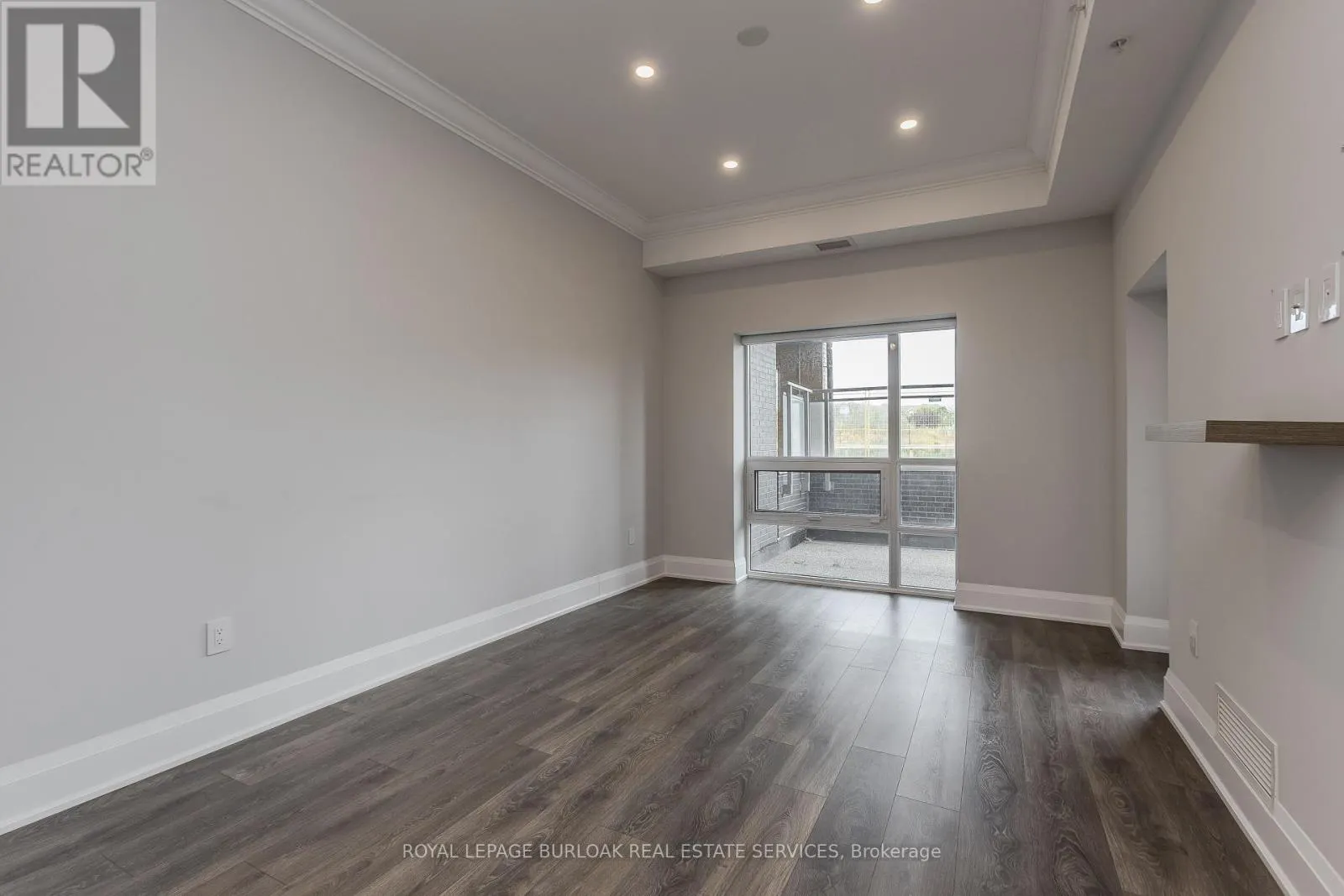 117 - 4040 UPPER MIDDLE ROAD