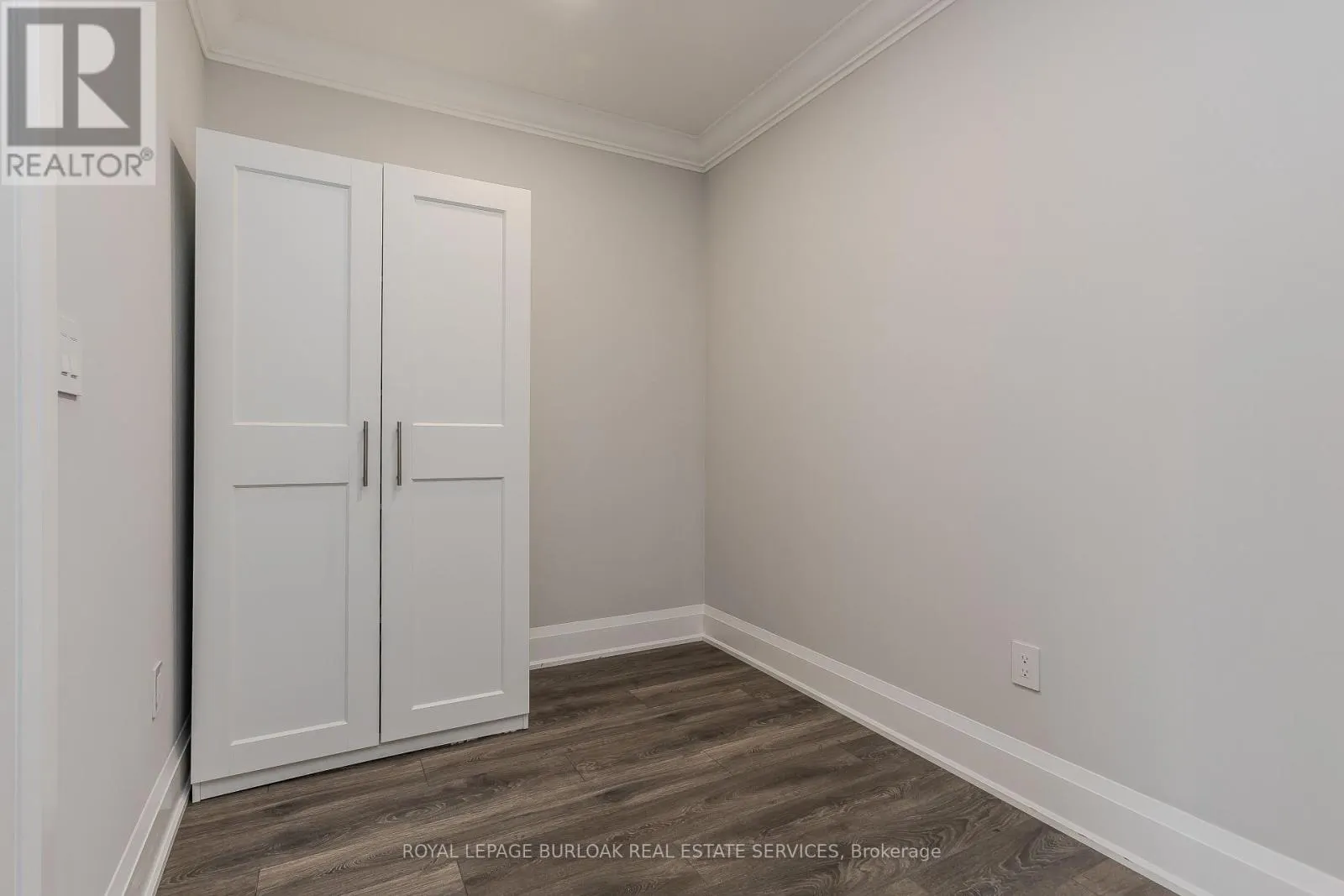 117 - 4040 UPPER MIDDLE ROAD
