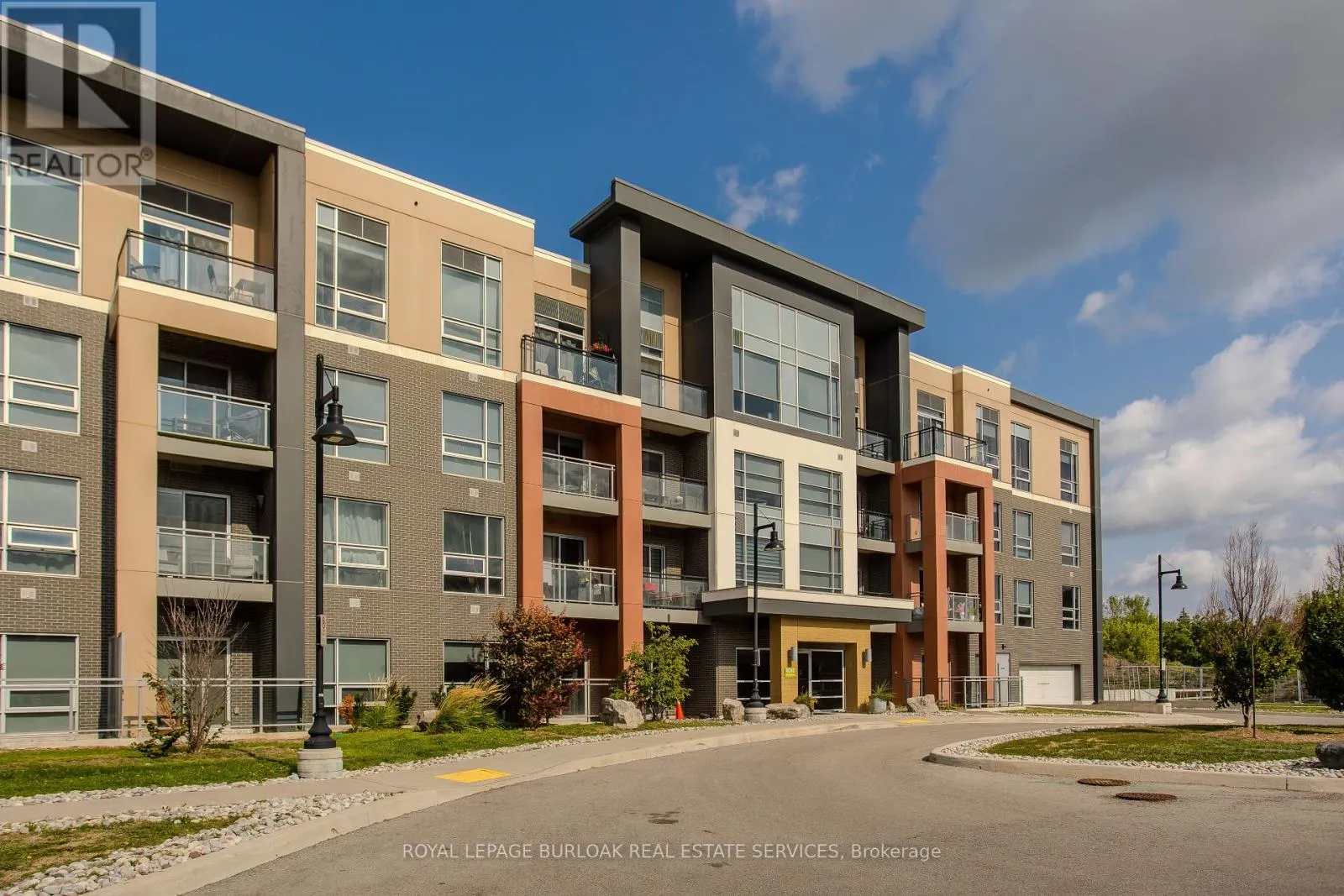 117 - 4040 UPPER MIDDLE ROAD
