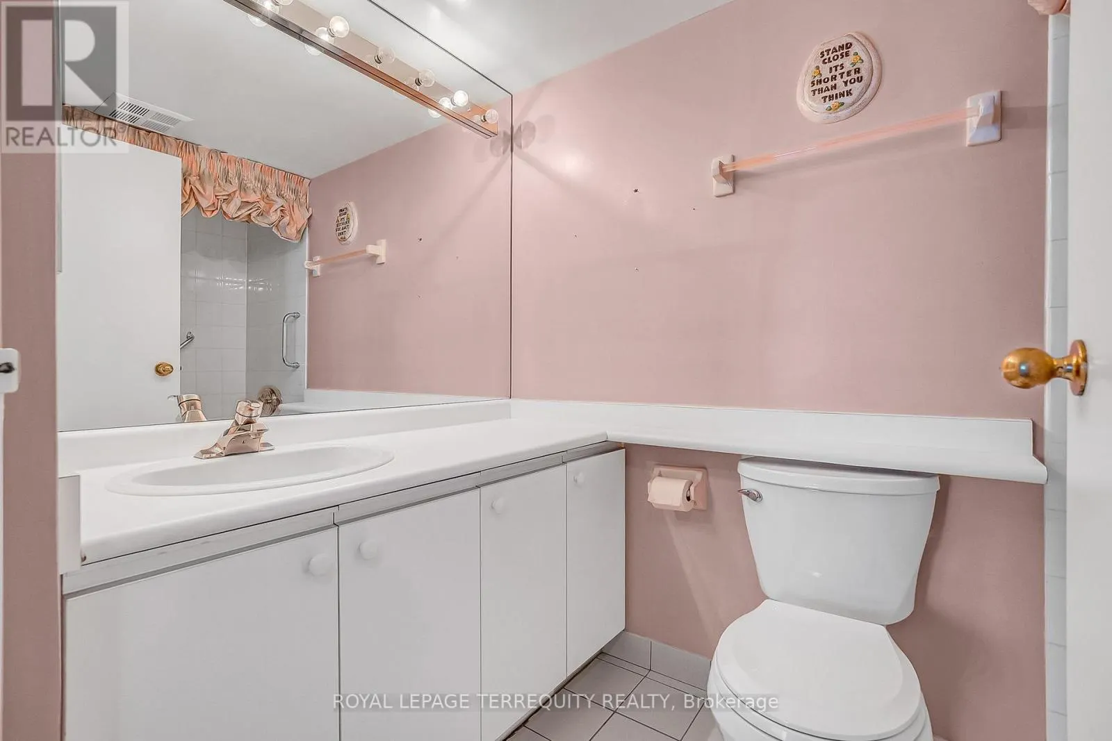 1510 - 550 WEBB DRIVE