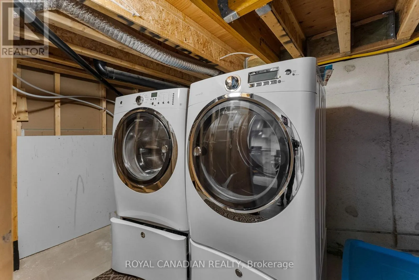 4699 CENTRETOWN WAY