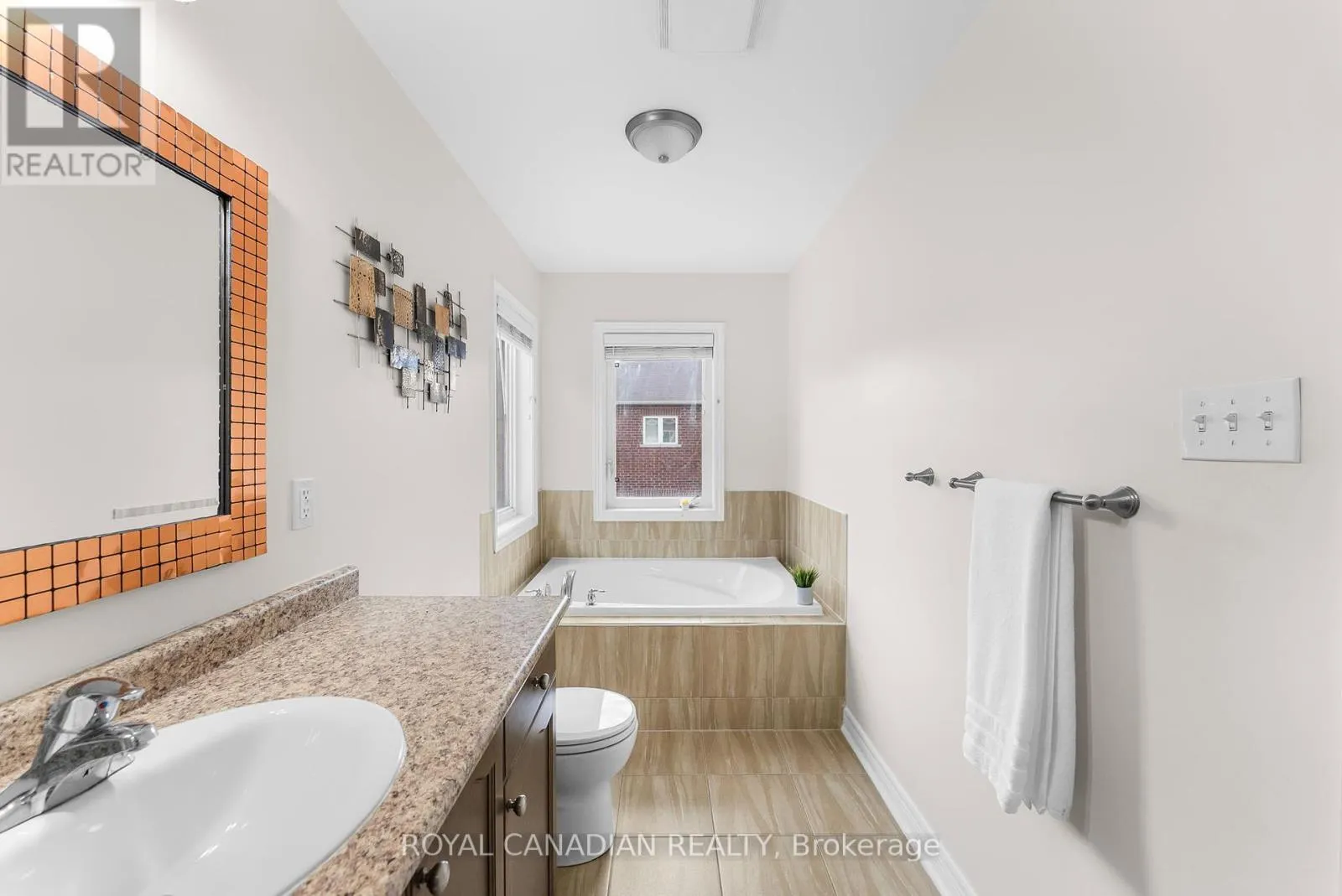 4699 CENTRETOWN WAY