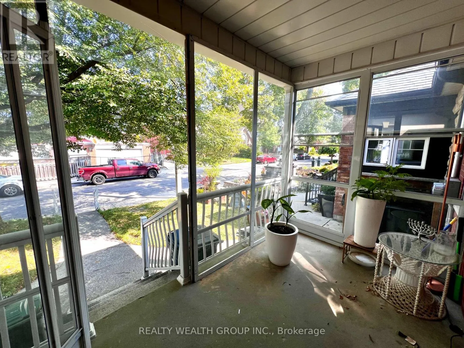166 HARVIE AVENUE