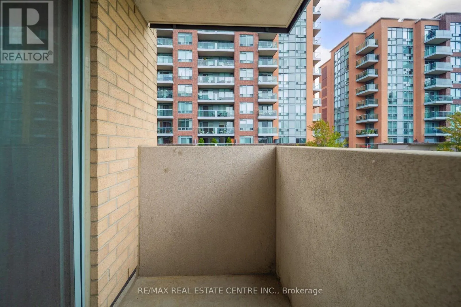 505 - 17 MICHAEL POWER PLACE