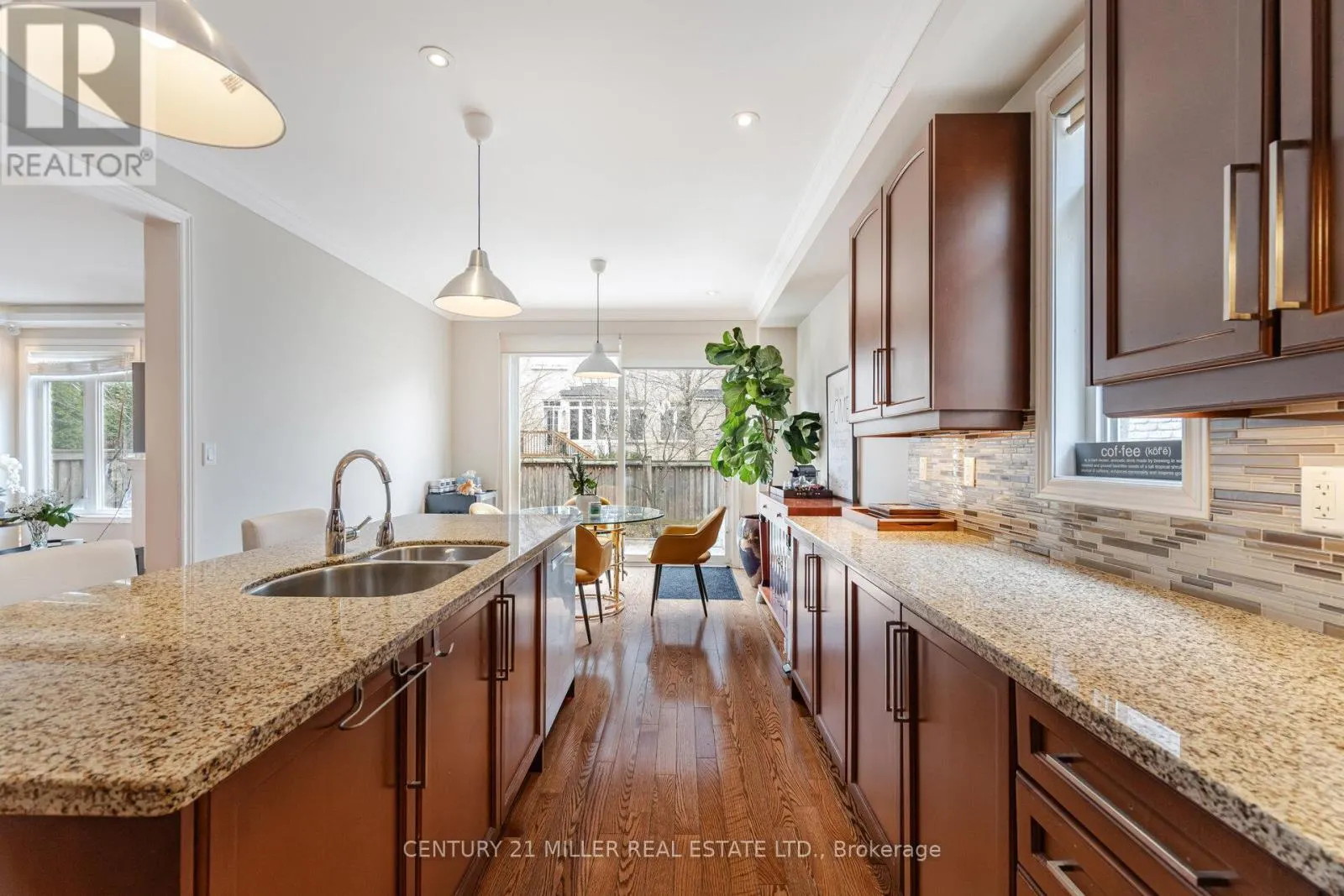 2098 WILDFEL WAY