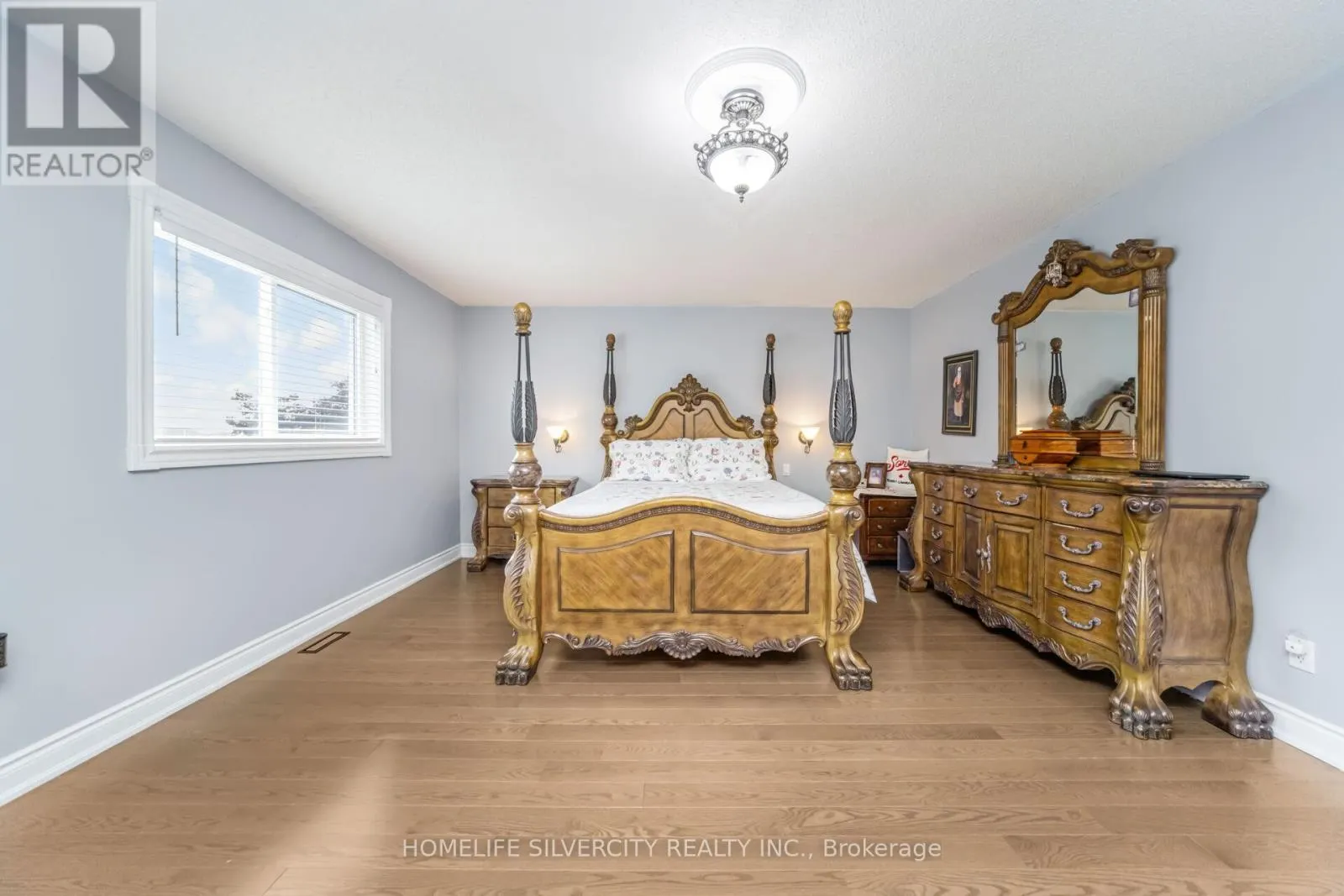 17 SIESTA COURT