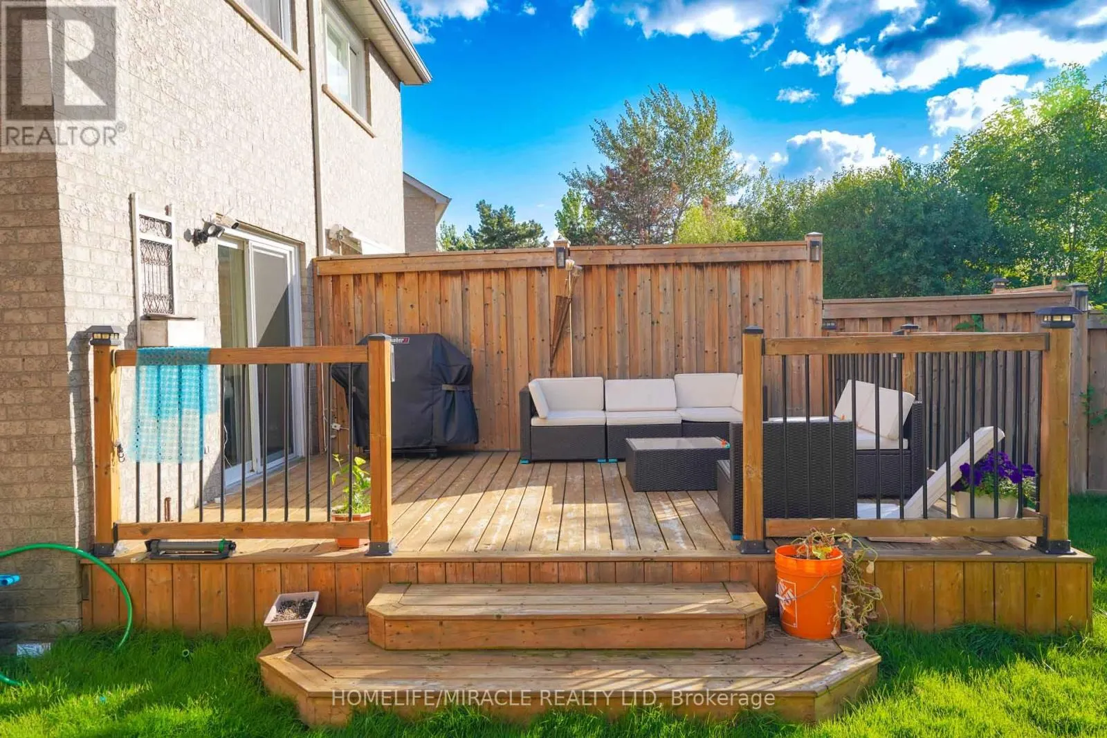 40 GARDENIA WAY