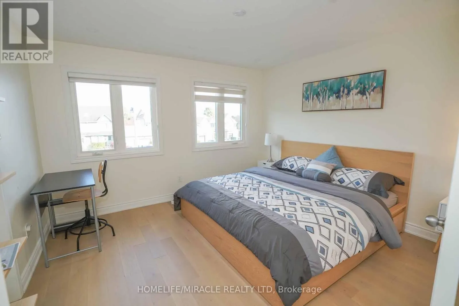 40 GARDENIA WAY