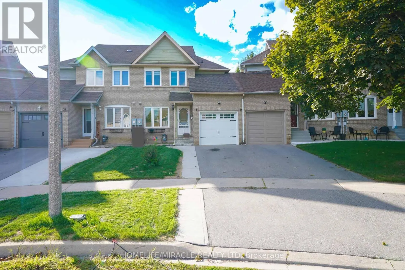40 GARDENIA WAY