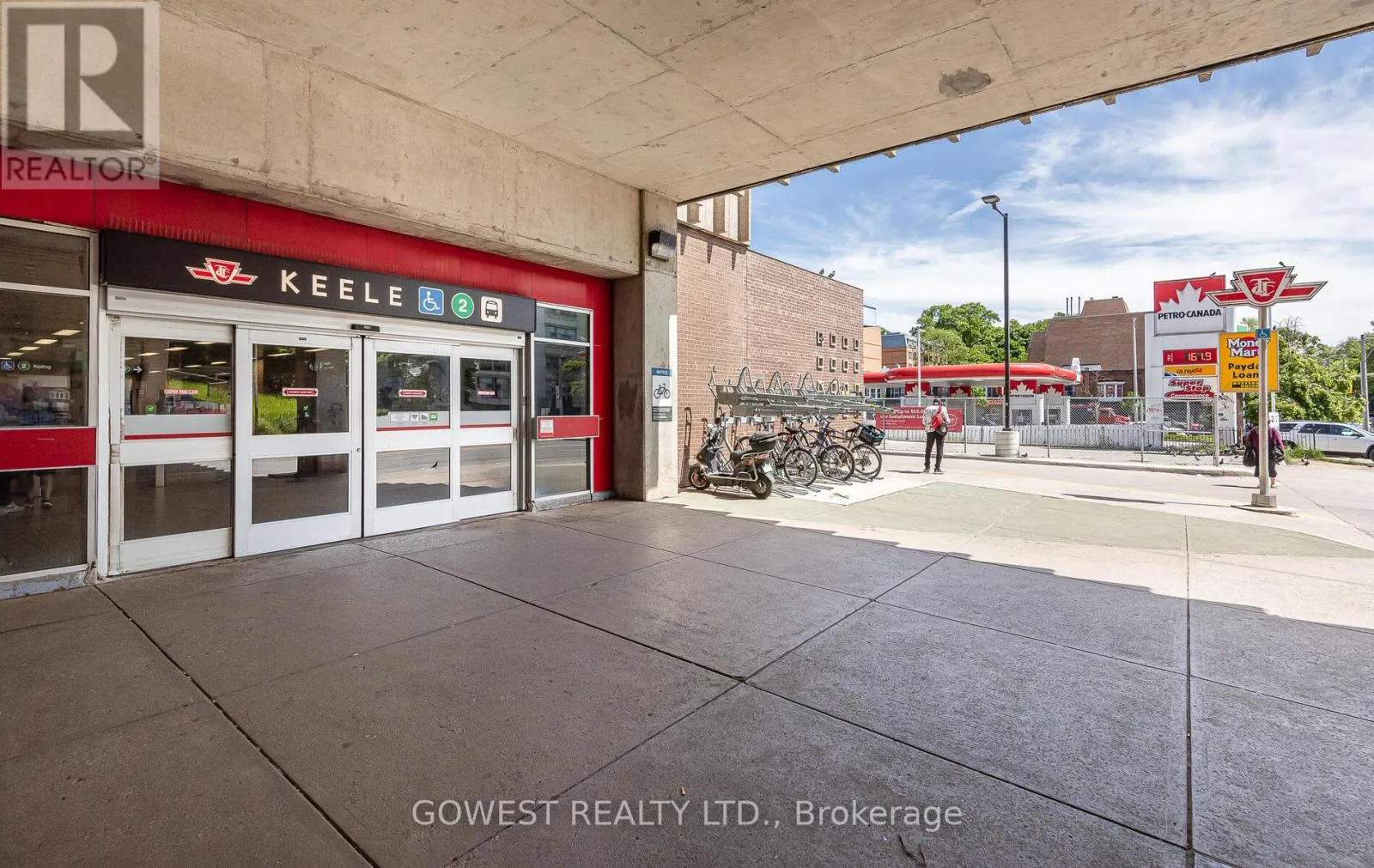 B7 - 205 KEELE STREET