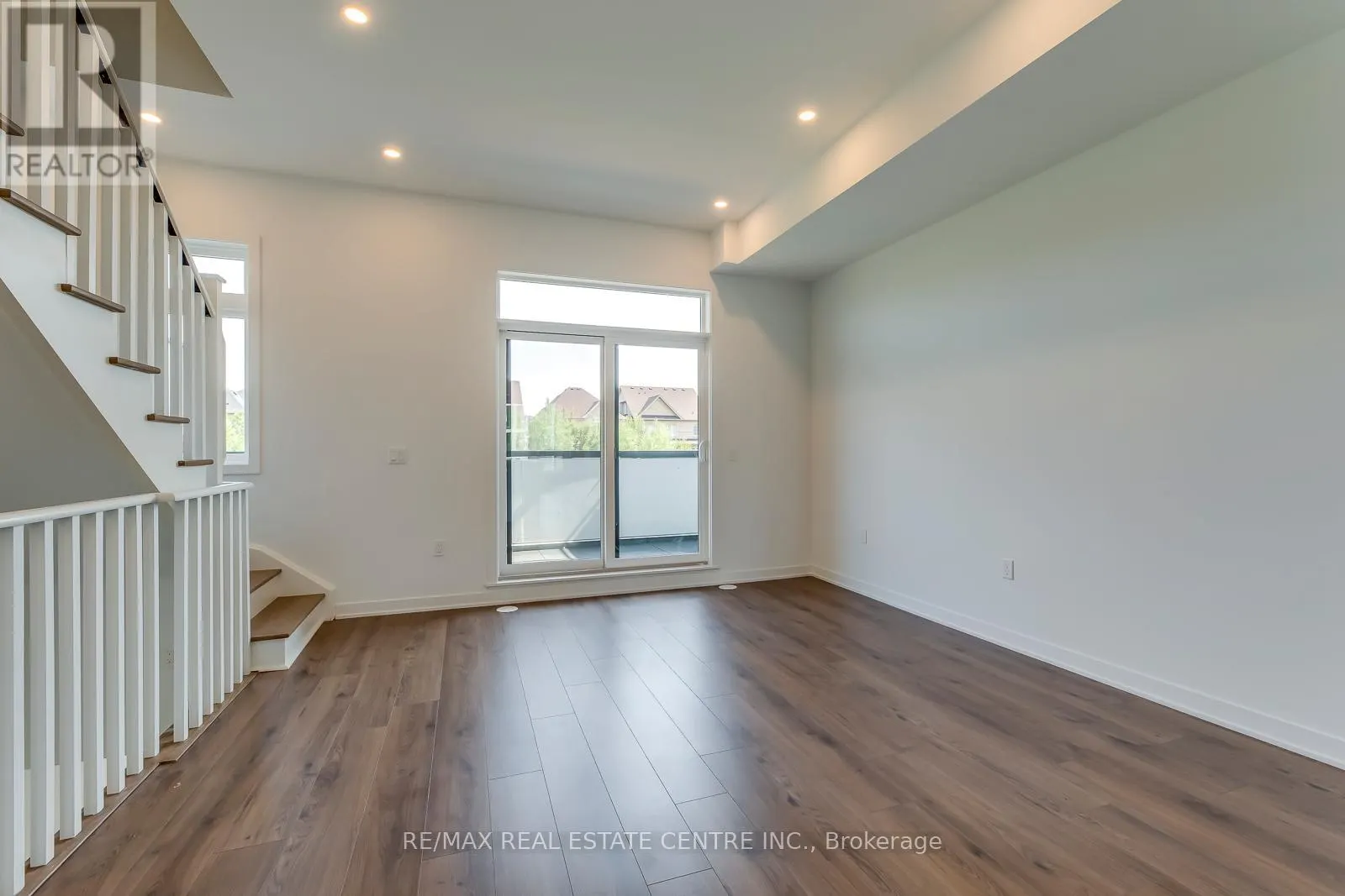 3049 TRAILSIDE DRIVE
