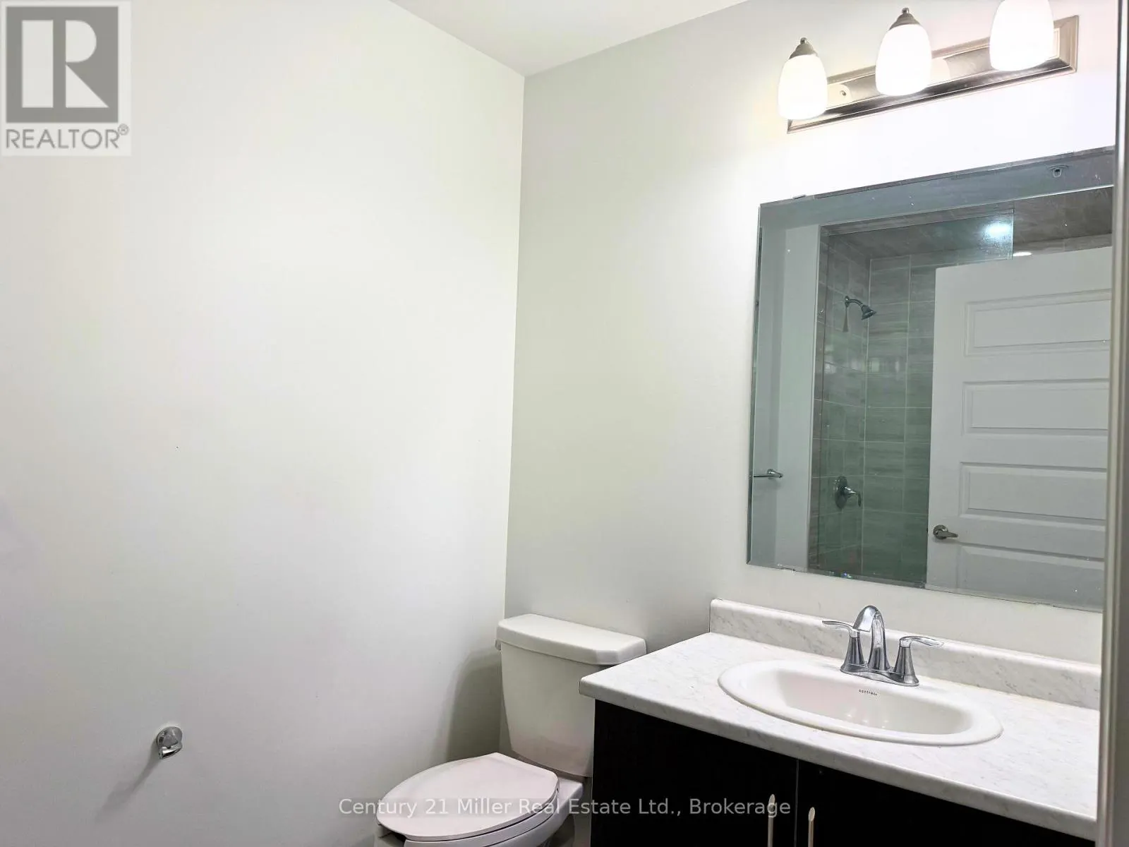 119 - 102 GROVEWOOD COMMON, #119
