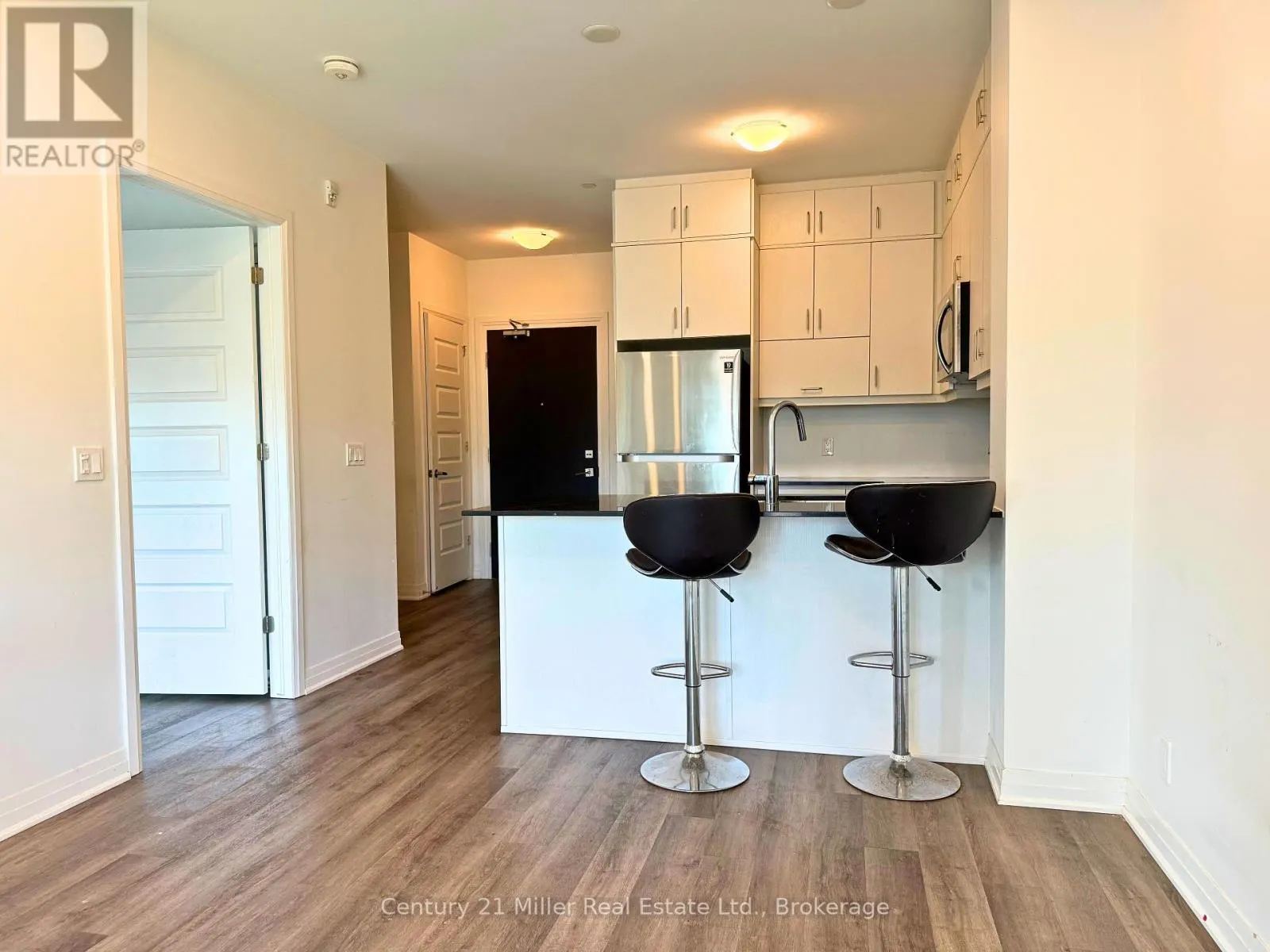 119 - 102 GROVEWOOD COMMON, #119