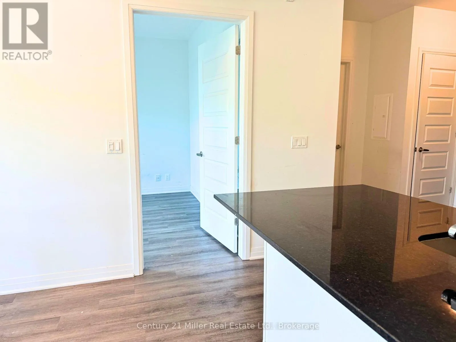 119 - 102 GROVEWOOD COMMON, #119