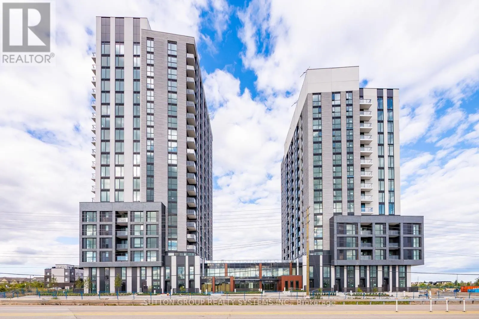 1102 - 3079 TRAFALGAR ROAD
