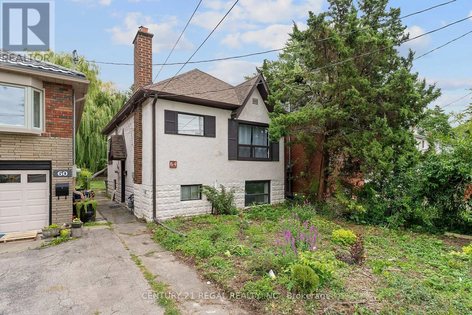 64 ARCADIAN CIRCLE
