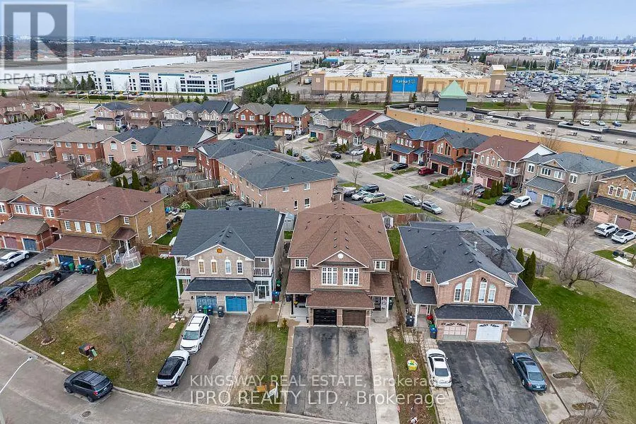 BSMT - 803 KHAN CRESCENT