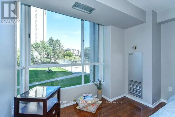 304 - 3077 WESTON ROAD