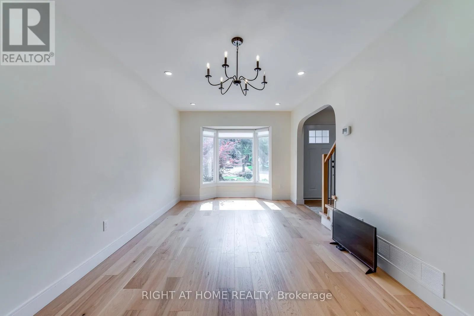 4230 CREDIT POINTE DRIVE