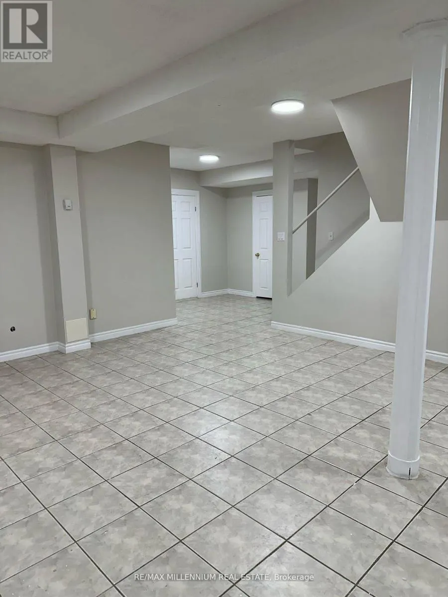 946 WILLOWBANK TERRACE