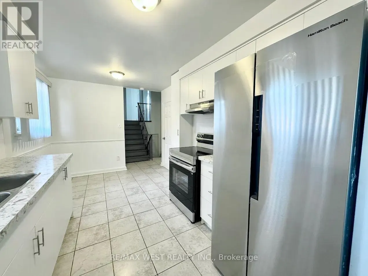25 BIMINI CRESCENT