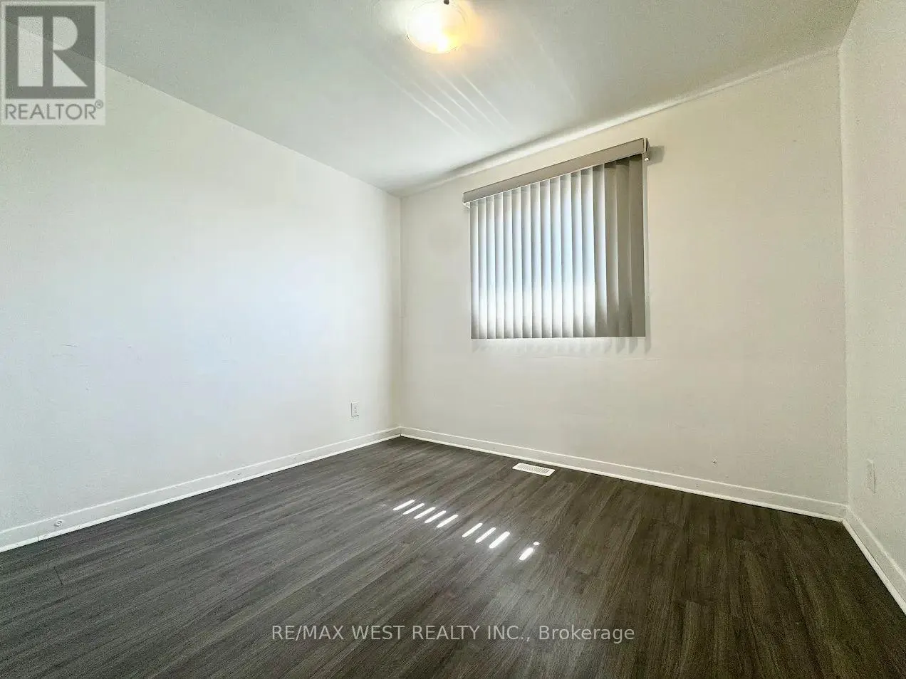 25 BIMINI CRESCENT