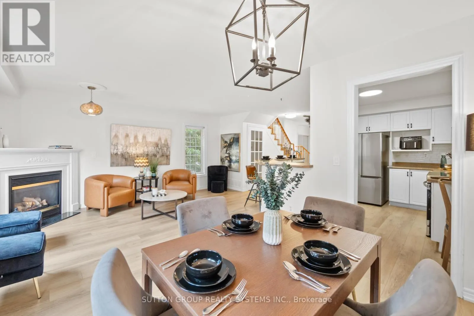 35 - 2871 DARIEN ROAD