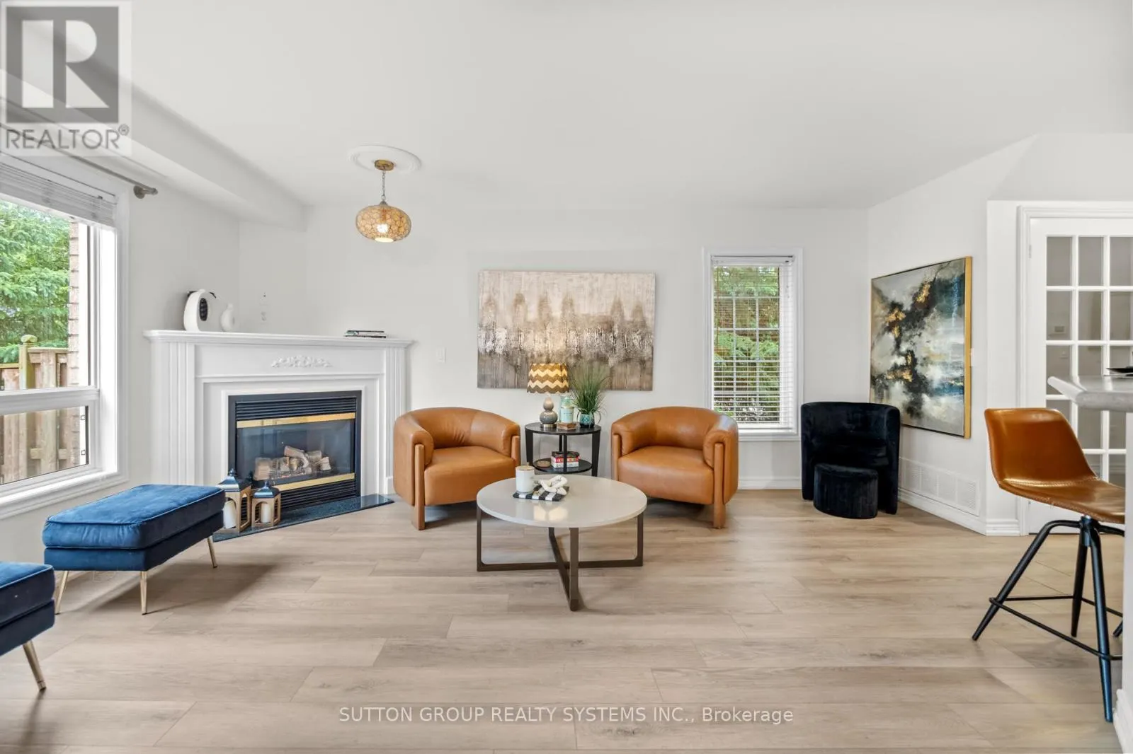 35 - 2871 DARIEN ROAD