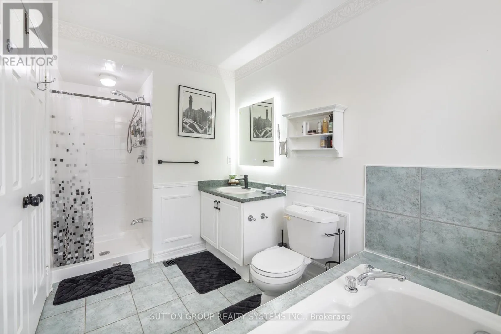 35 - 2871 DARIEN ROAD