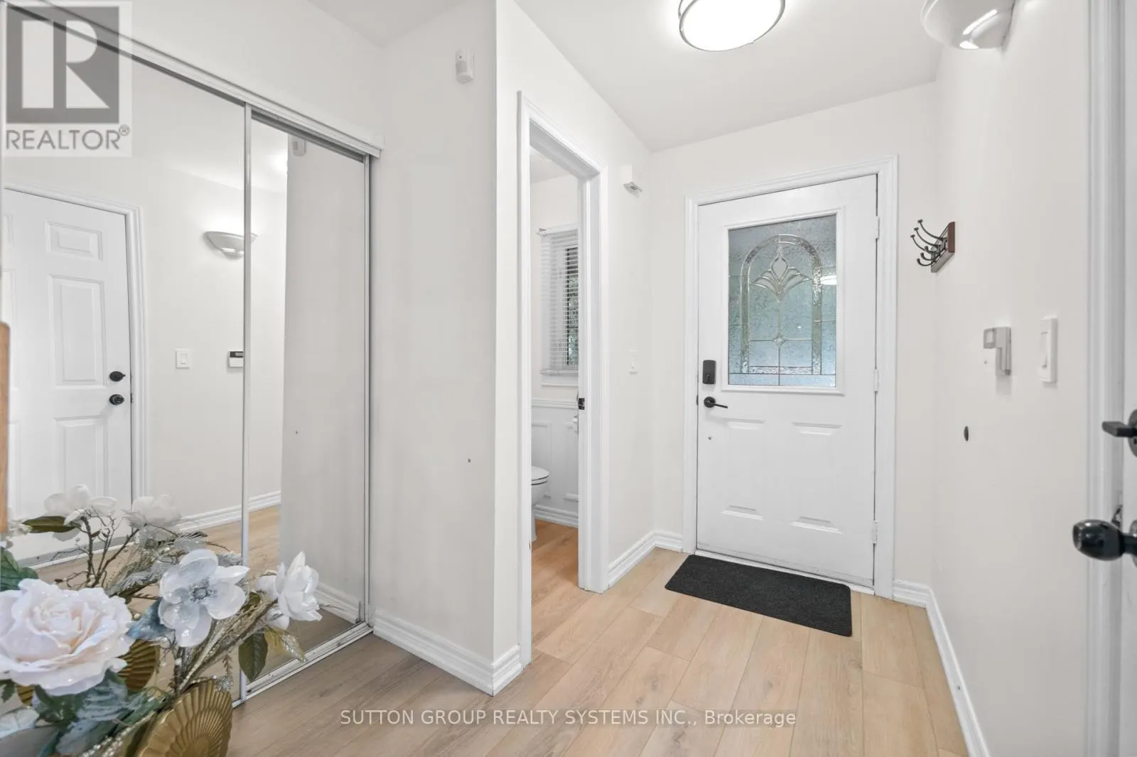 35 - 2871 DARIEN ROAD