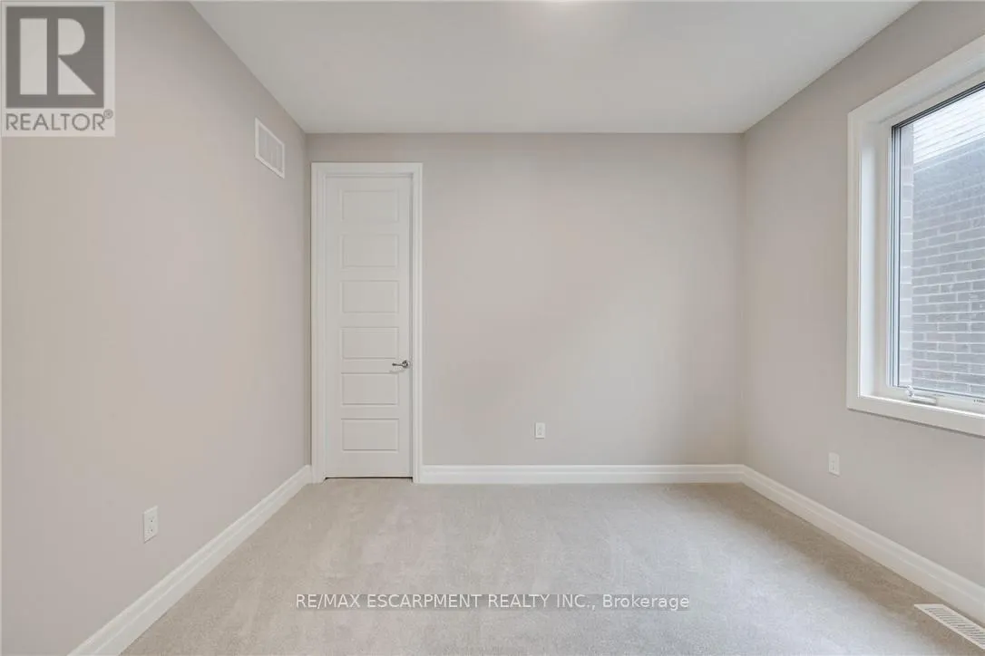 3041 WILLIAM CUTMORE BOULEVARD