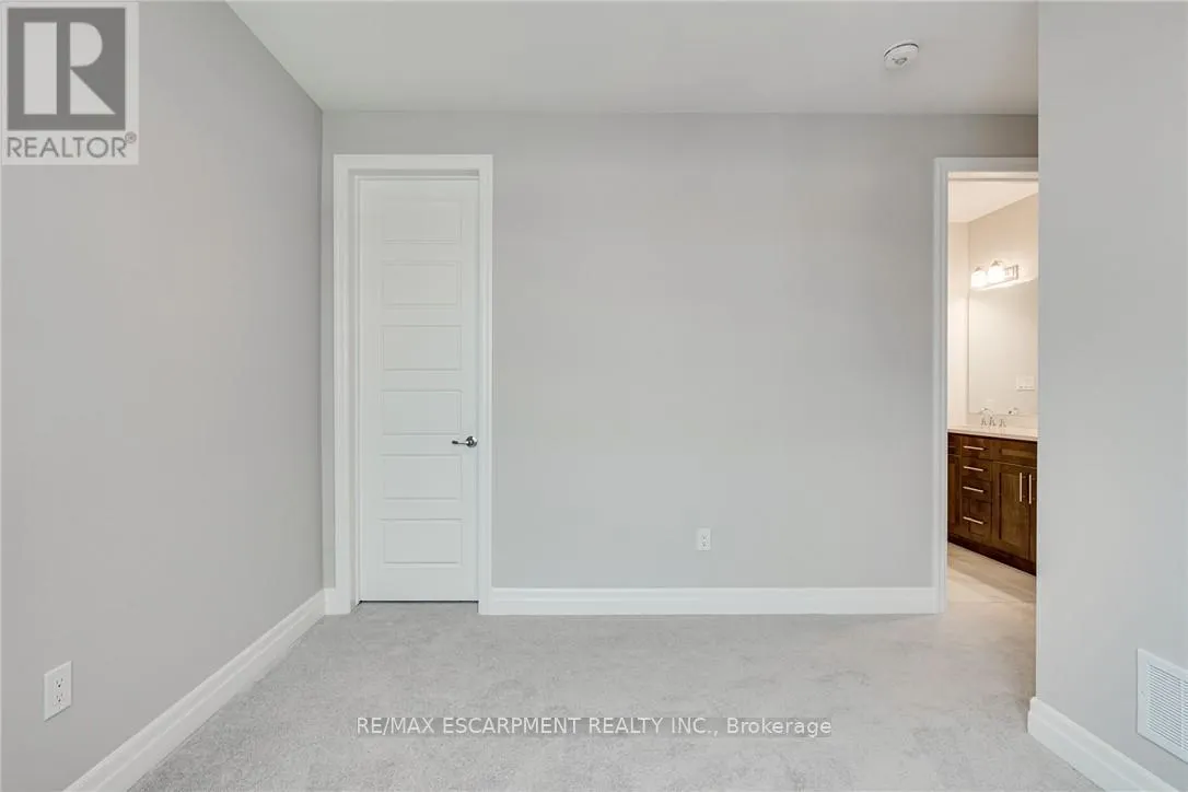 3041 WILLIAM CUTMORE BOULEVARD