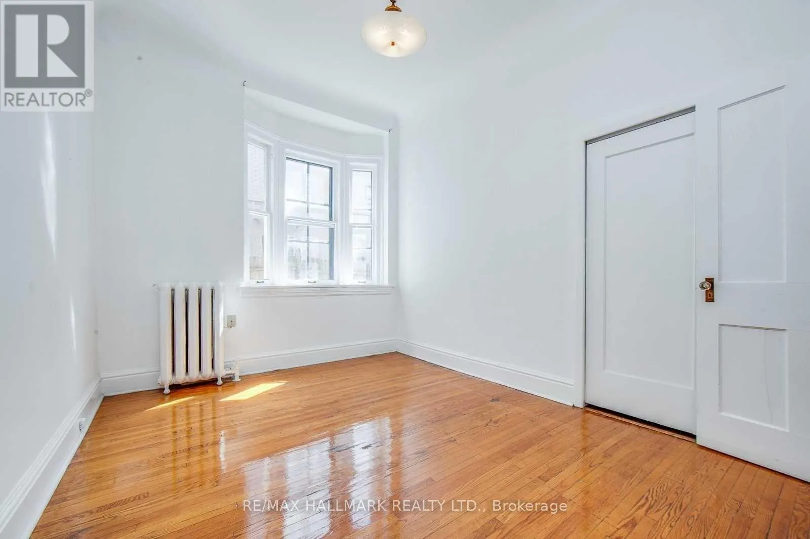 206 DUNN AVENUE