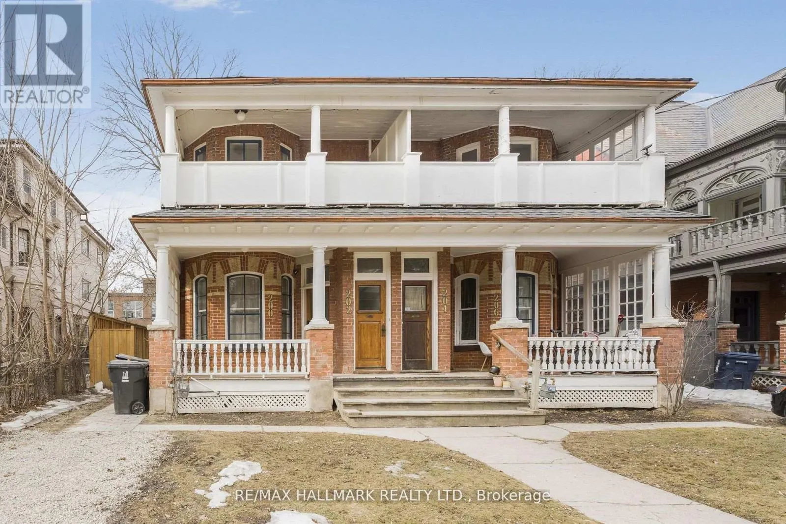 206 DUNN AVENUE