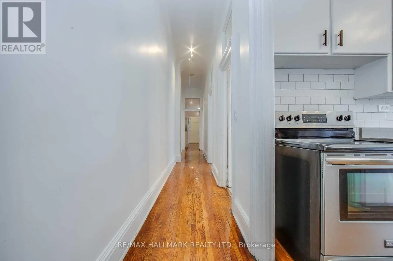 206 DUNN AVENUE