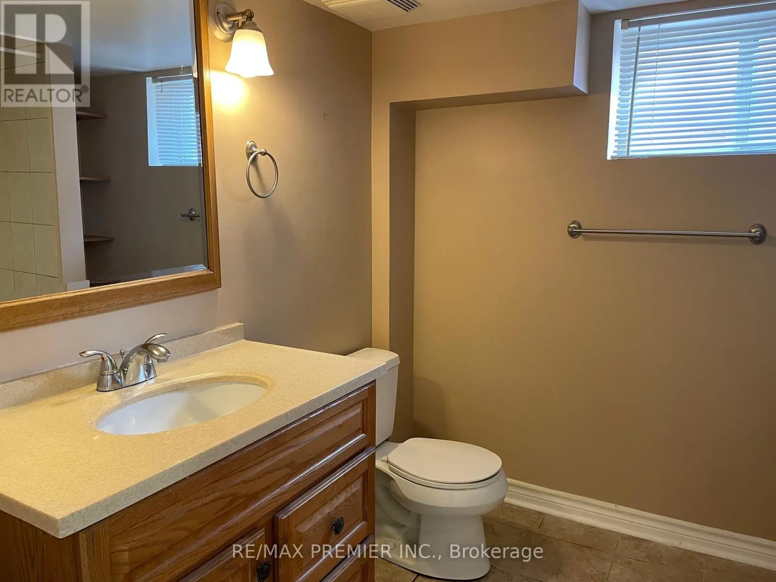 BSMT - 51 PORTAGE AVENUE