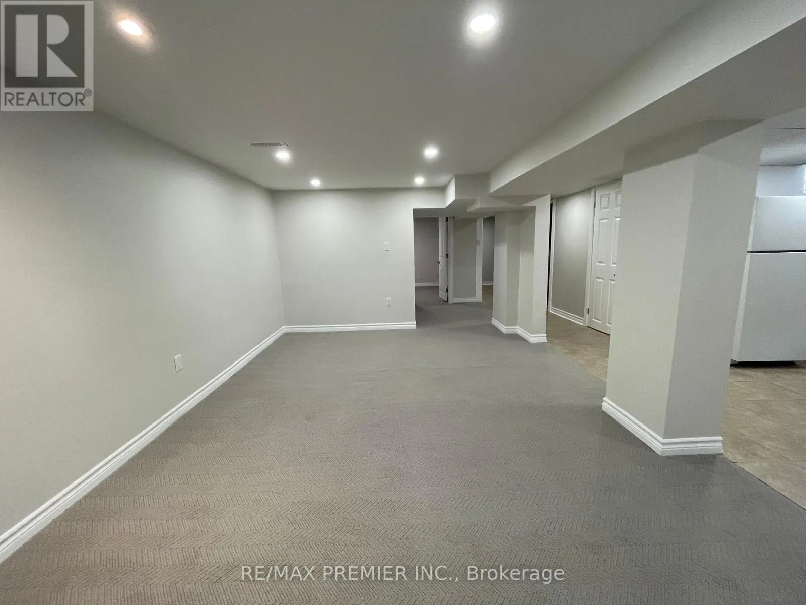 BSMT - 51 PORTAGE AVENUE