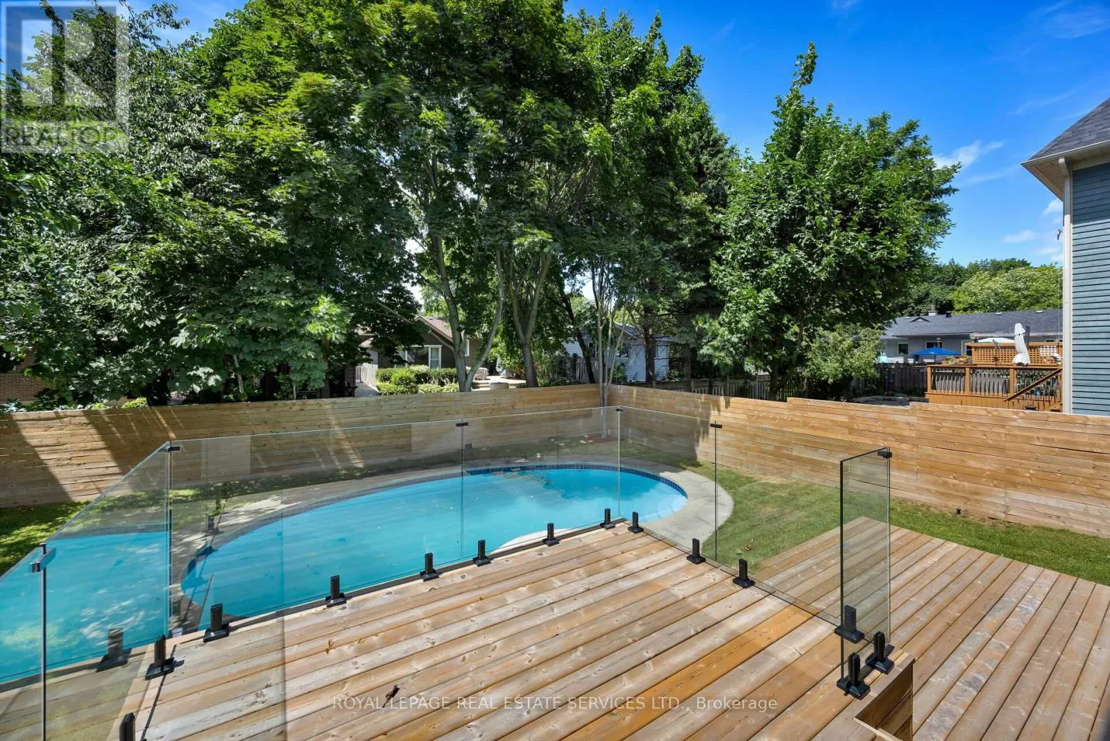 1405 ACTON CRESCENT