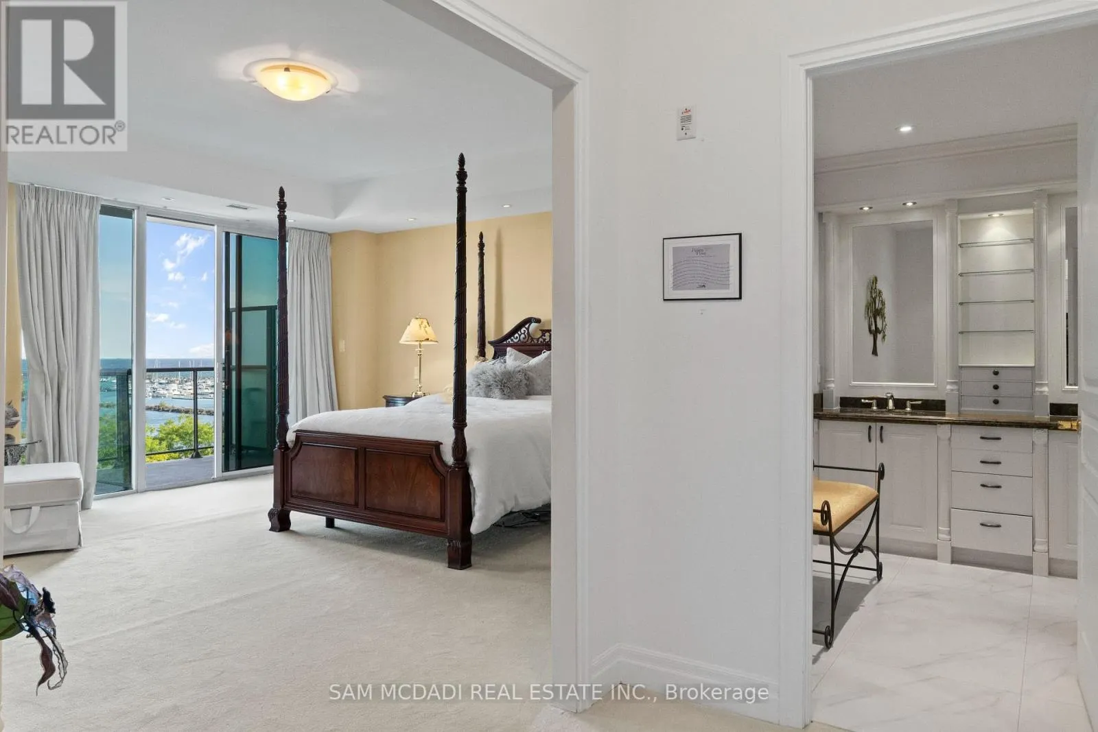 509 - 65 PORT STREET E
