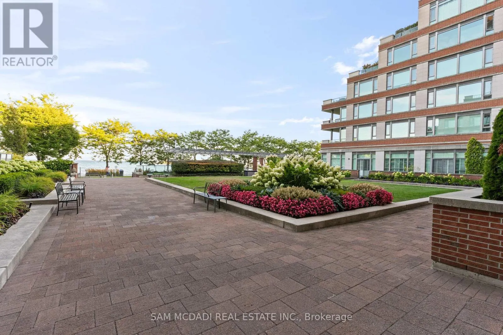 509 - 65 PORT STREET E