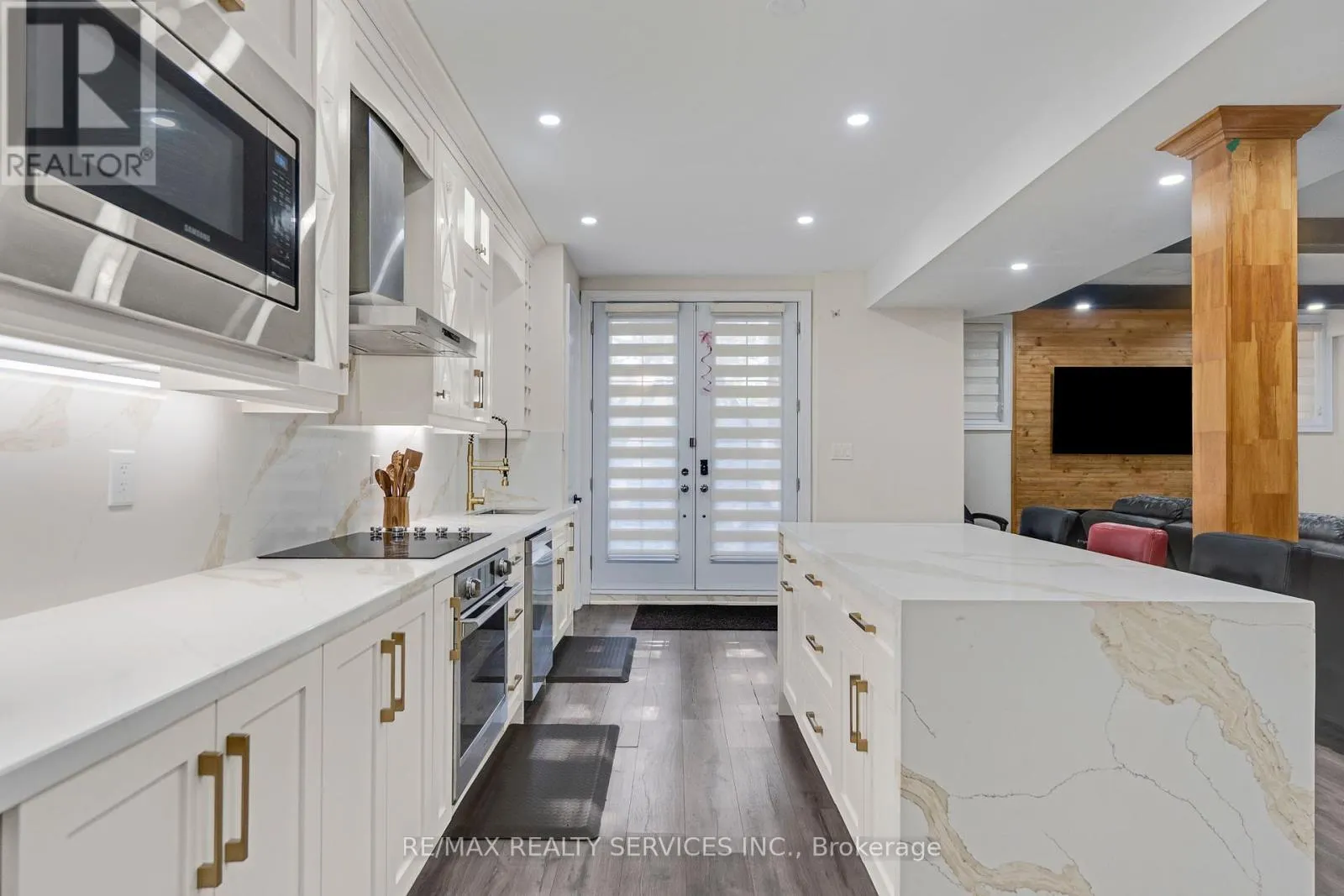 BSMT - 66 HANBURY CRESCENT