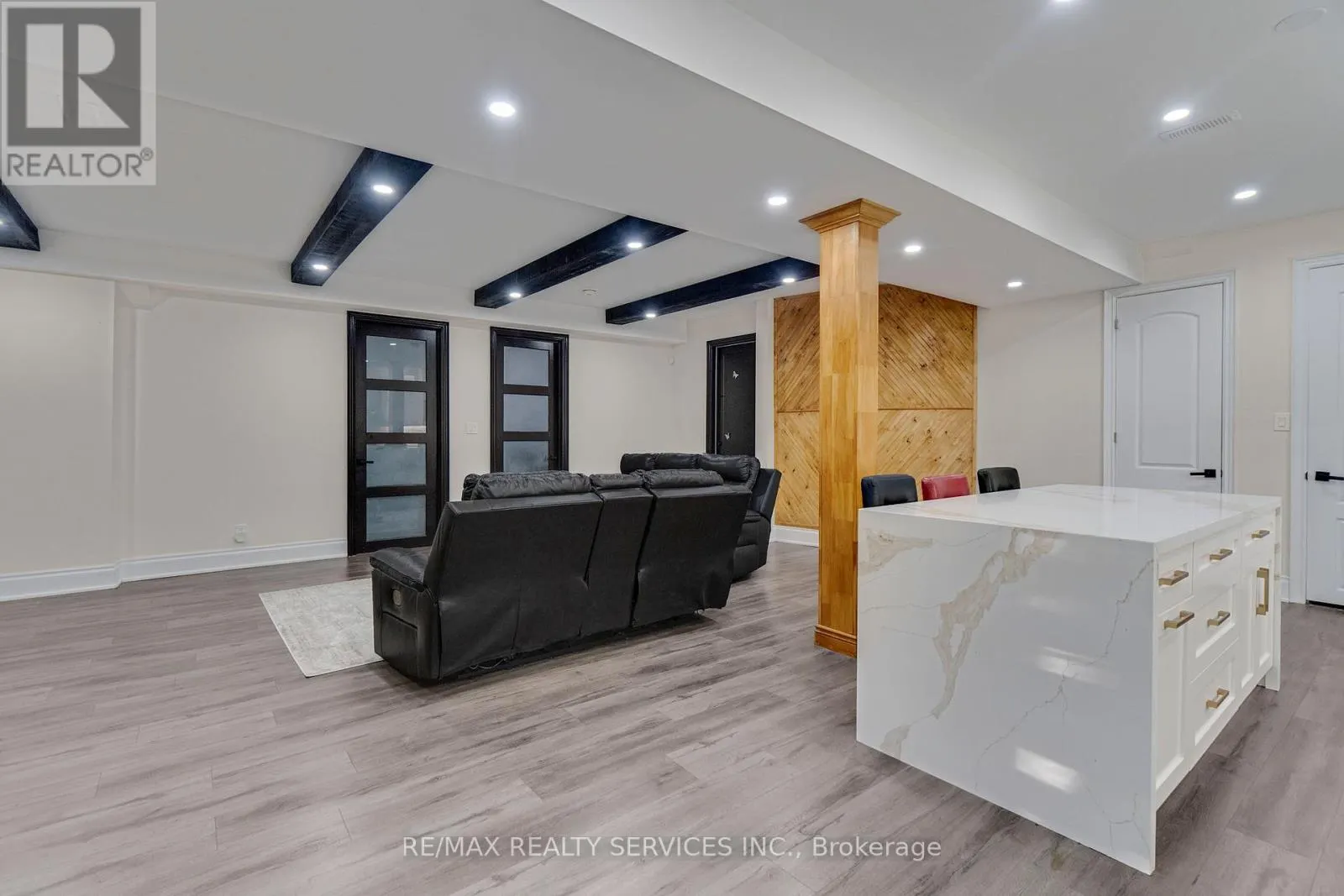 BSMT - 66 HANBURY CRESCENT