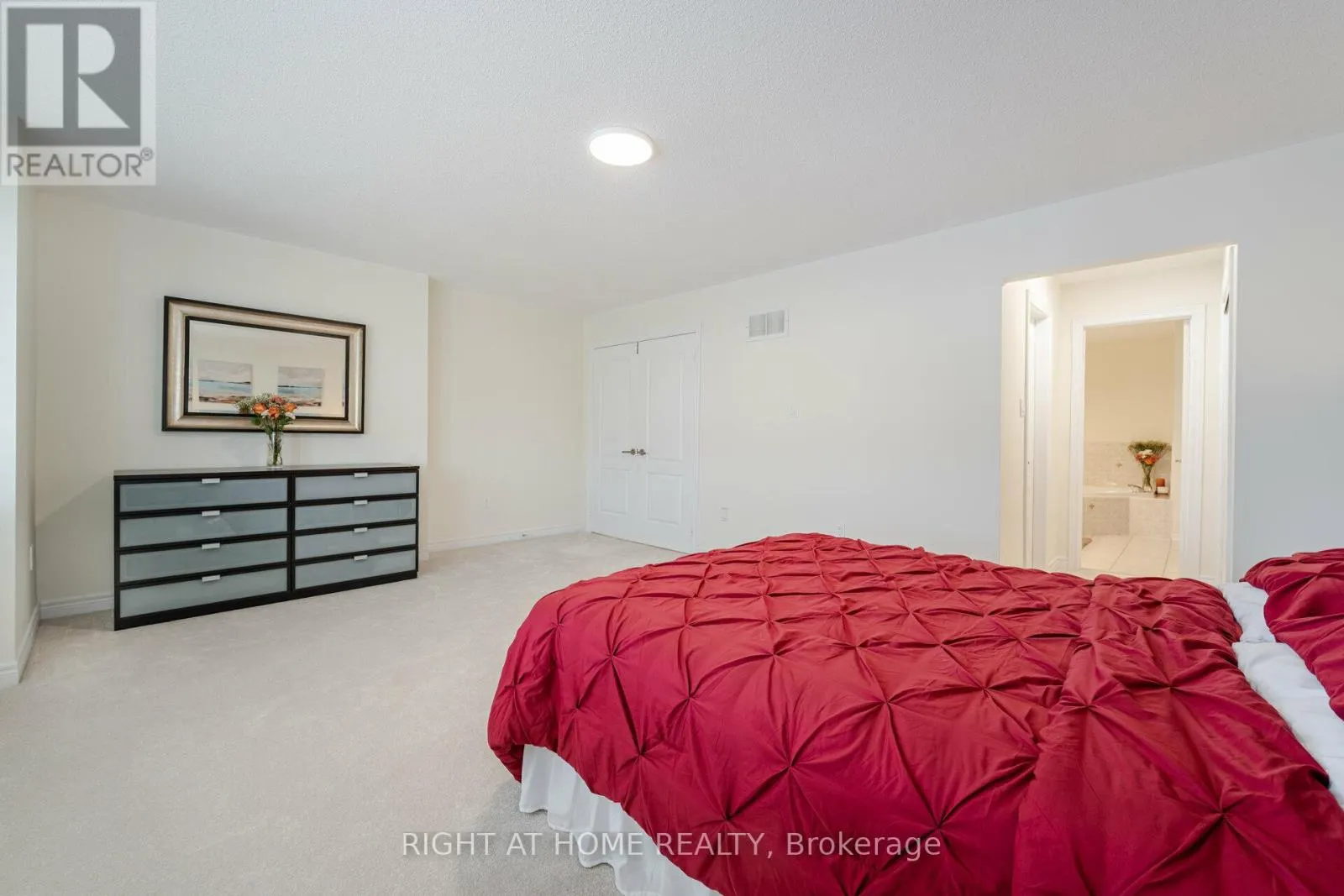 122 FLETCHERS CREEK BOULEVARD