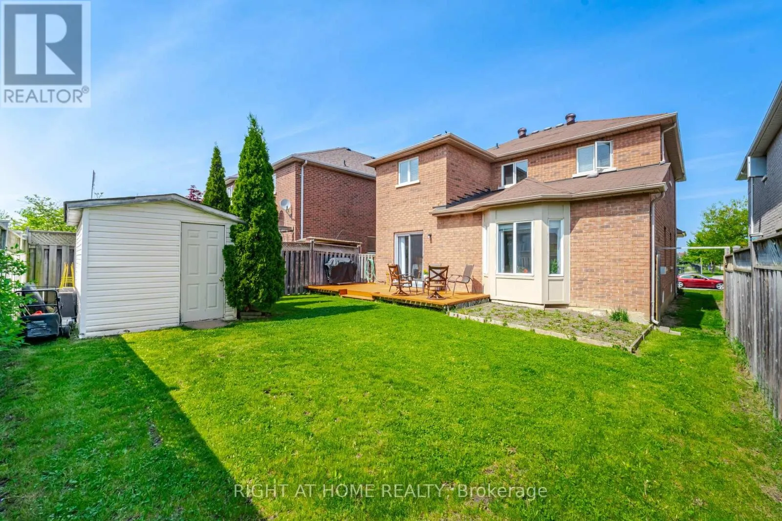 122 FLETCHERS CREEK BOULEVARD