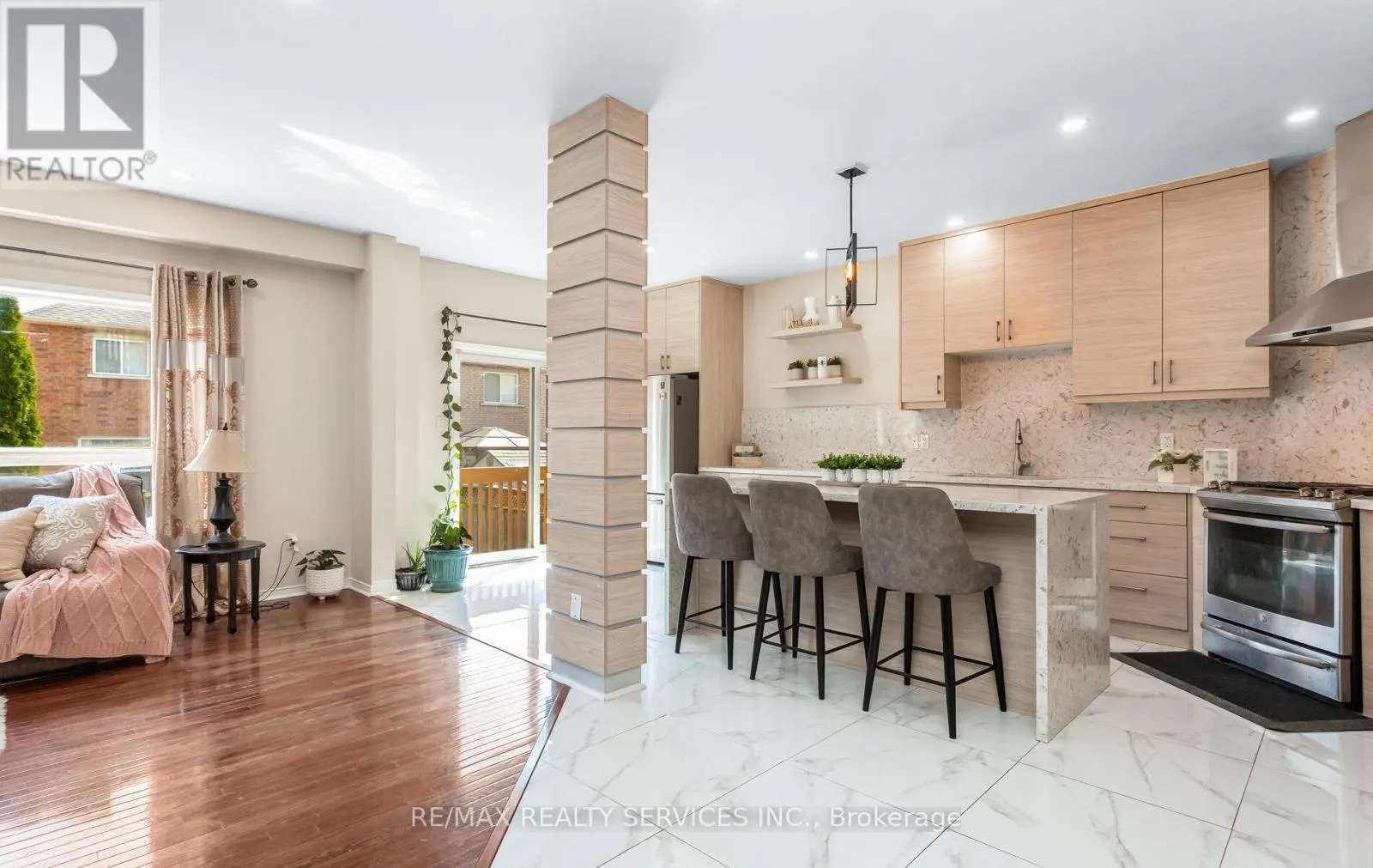 3770 BRINWOOD GATE