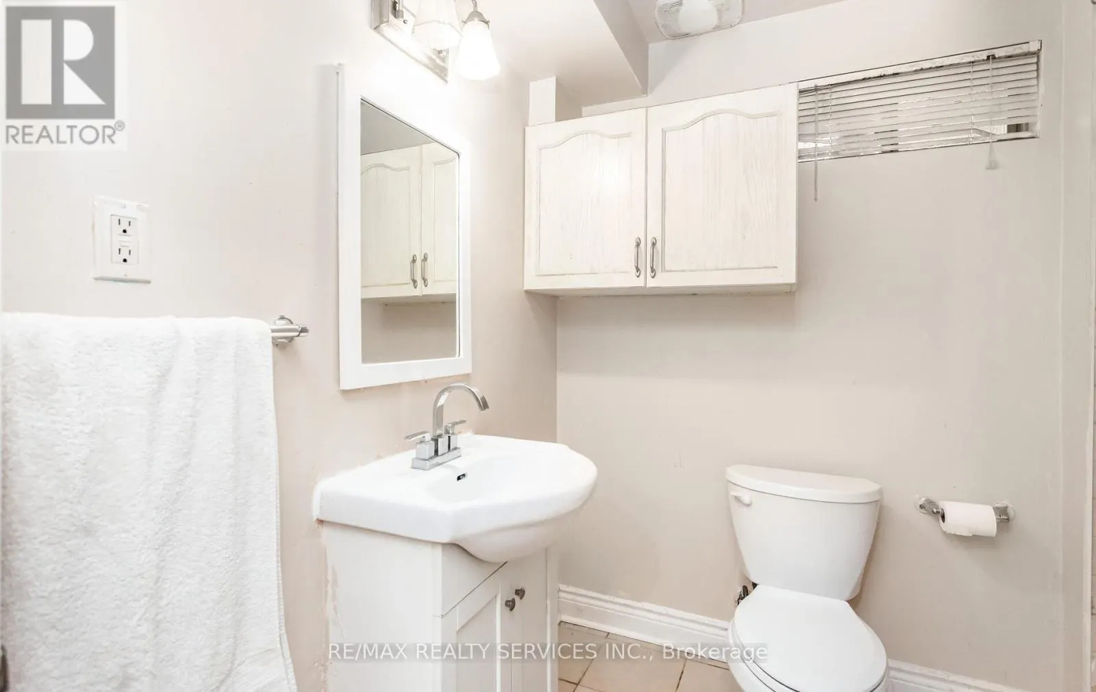 3770 BRINWOOD GATE
